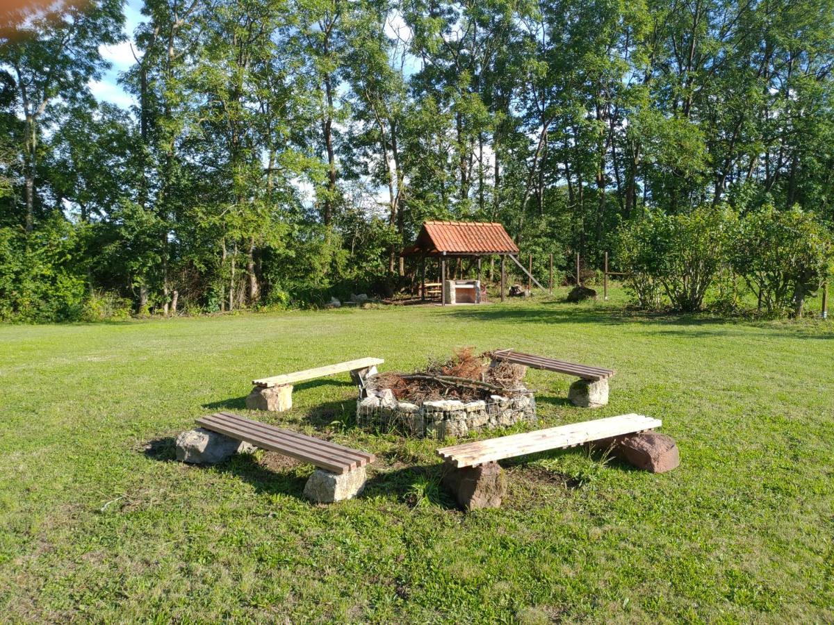 Haus Ringgau - Urlaub, Gemeinschaft Und Erlebnis Im Herzen Von Deutschland Herleshausen المظهر الخارجي الصورة